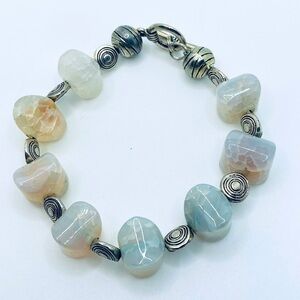 Polished Agate Rounded Square Shaped Stone Bead Bracelet Silver Tone Clasp 9”